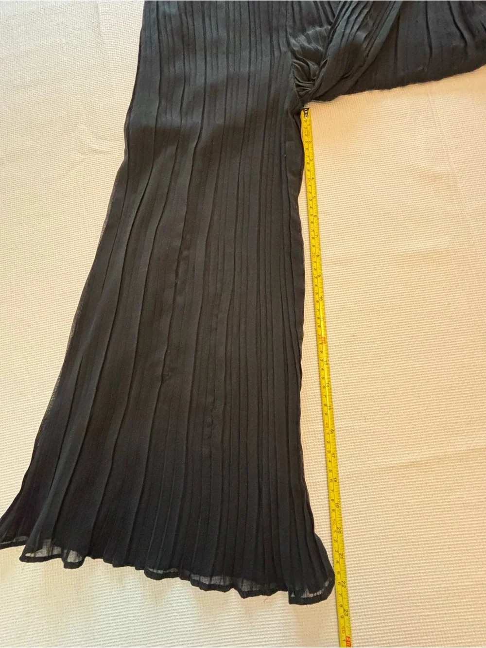 Black Elegant Vertical Pleated Jumpsuit by Shinestar Sz M - Picture 8 of 10